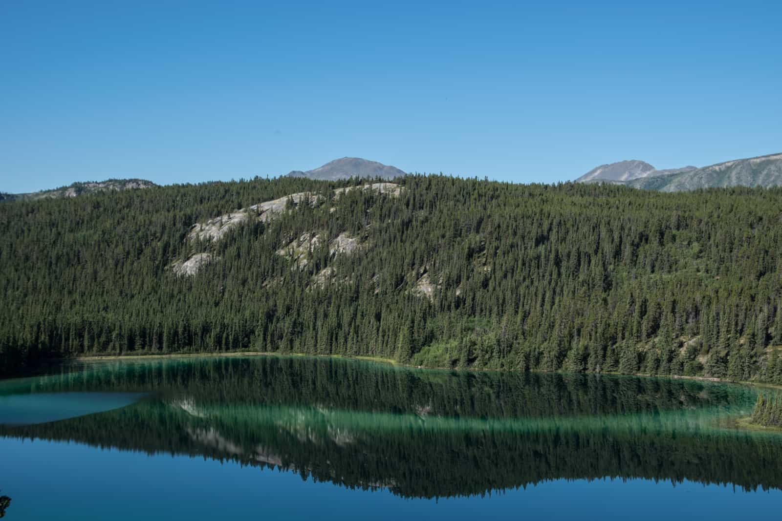 Wie ein wunderschöner Edelstein liegt der Emerald Lake in die Landschaft eingebettet. Foto Daniela Ganz