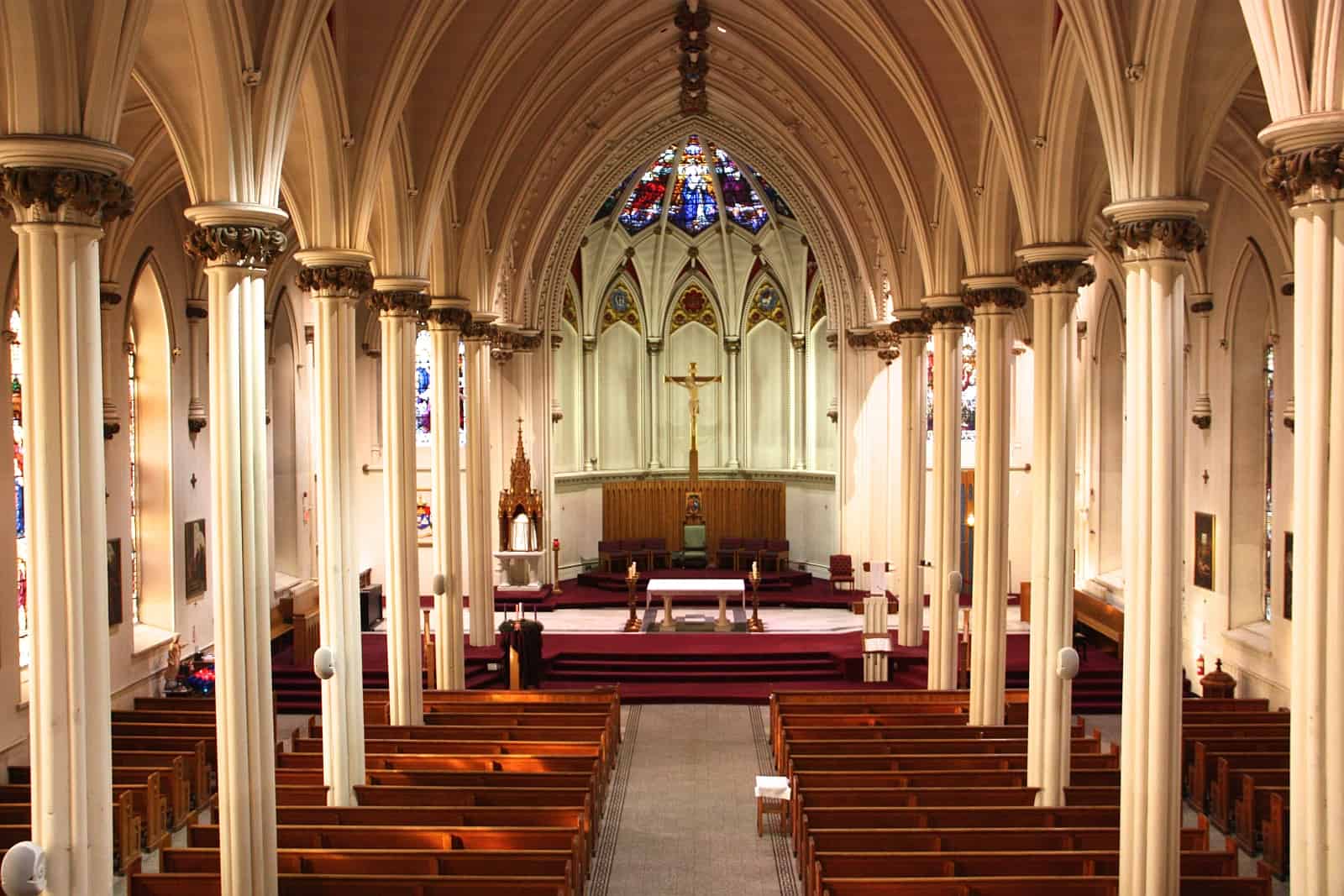 Innenraum der St. Mary’s Basilika Halifax. Foto Diözese Halifax