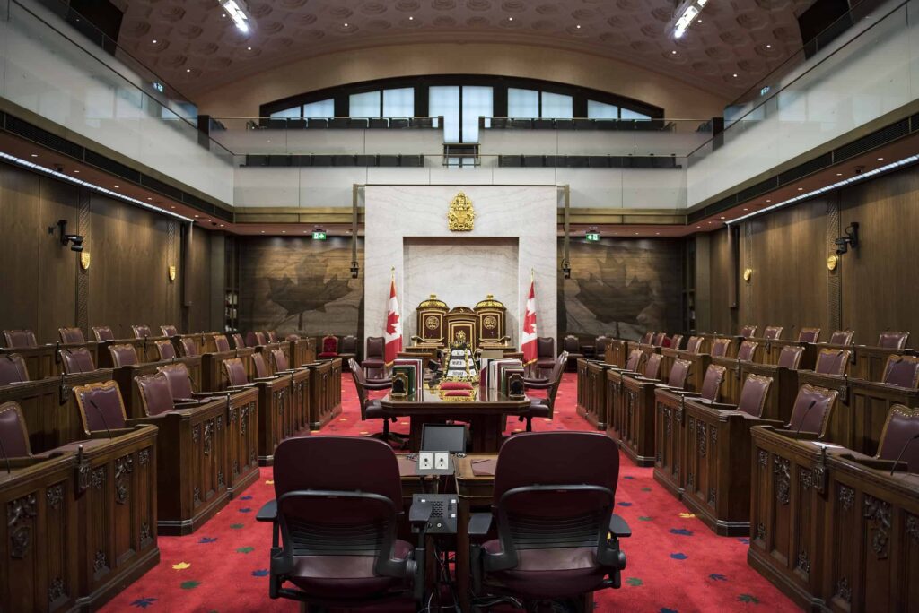 Sehenswürdigkeiten Ottawa: Blick in den Parlamentssaal des Senats von Kanada. Foto Senat of Canada